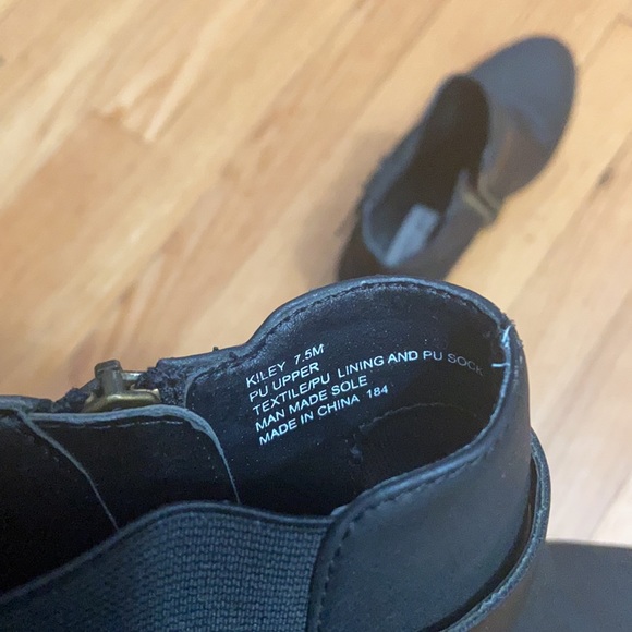 Madden girl black booties ❤️ - Picture 6 of 6